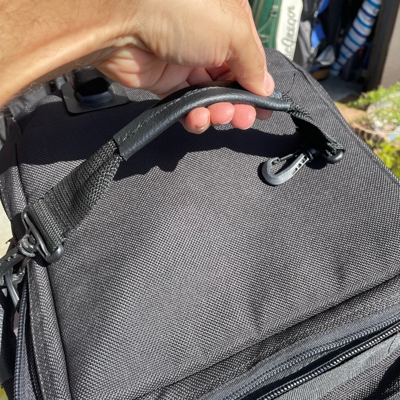 Wine bottle mover - Picture 11 of 13